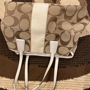 Hand bag